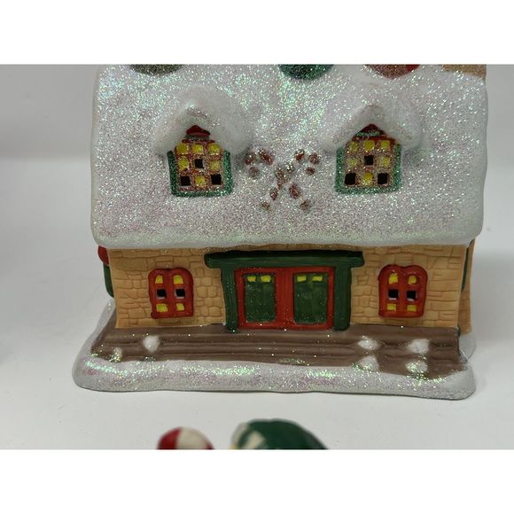 Christmas Expressions Hand Painted Ceramic Musical Village House Set Of THREE - Picture 11 of 16